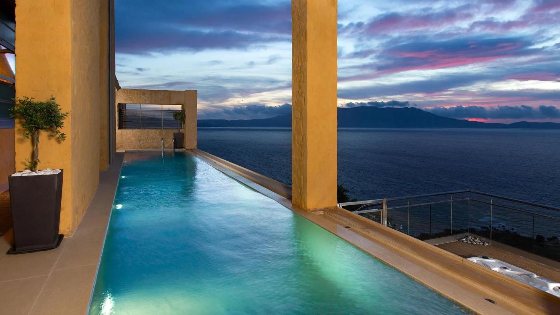 Beachfront Ravdoucha Epavlis Eleni Villa - Pool, Hot Tub, Gym, Sauna, Private Parking, Wifi Chania  Luaran gambar