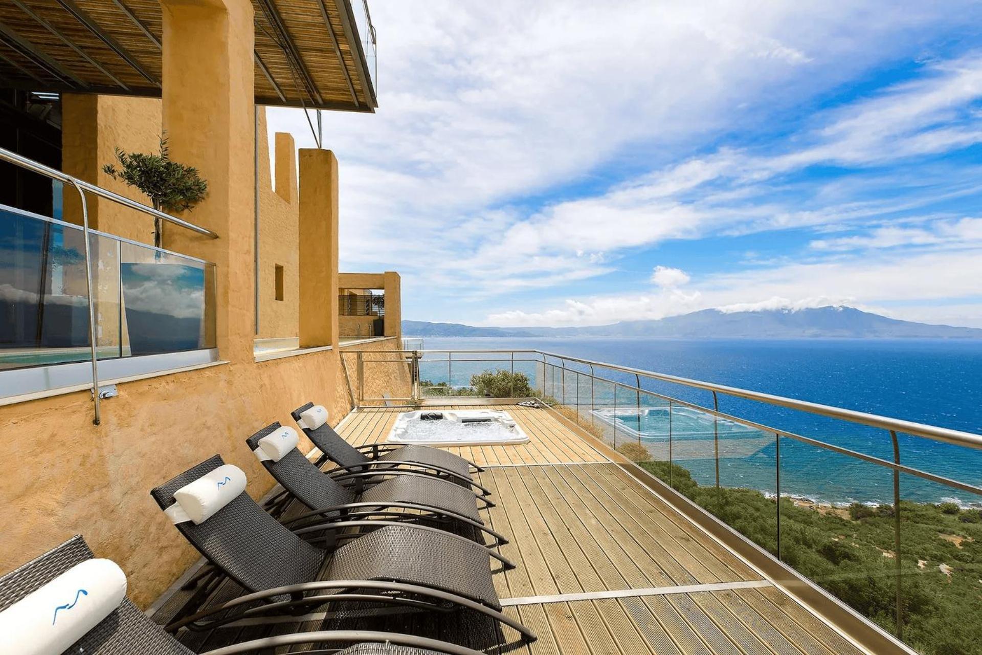 Beachfront Ravdoucha Epavlis Eleni Villa - Pool, Hot Tub, Gym, Sauna, Private Parking, Wifi Chania  Luaran gambar
